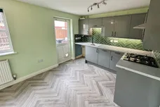 Dunkirk Road, LINCOLN