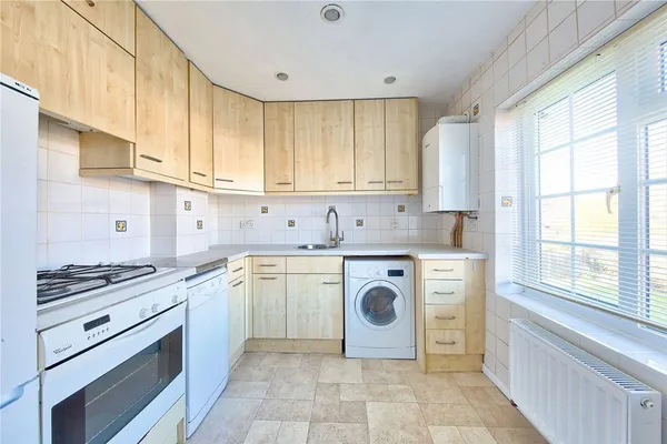 Bonser Road, Strawberry Hill, TW1 photo 5