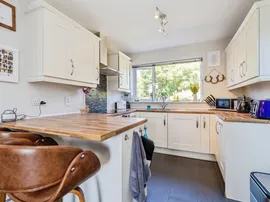 Thonock Drive, Saxilby, LINCOLN thumb 3