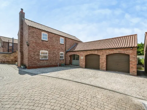 The Old Stack Yard, Wrawby, Briggphoto