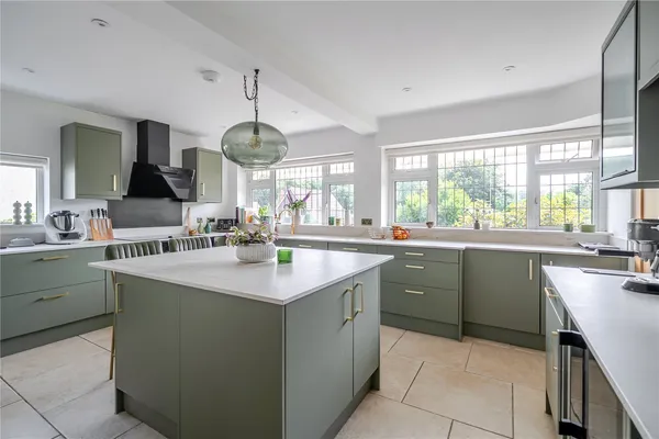Ridgewood Close, St. Austell, PL26 photo 3