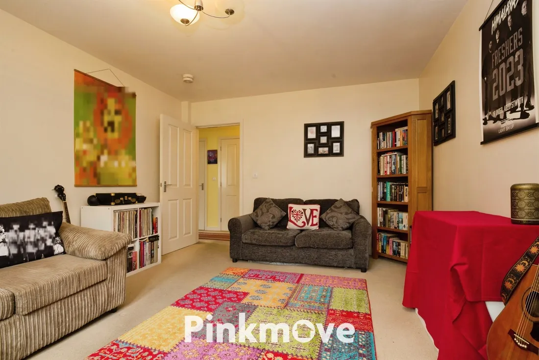 Property photo 8
