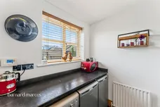 Acacia Road, Mitcham