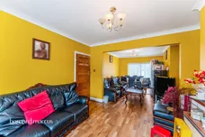 Tamworth Lane, Mitcham