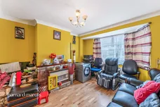 Tamworth Lane, Mitcham