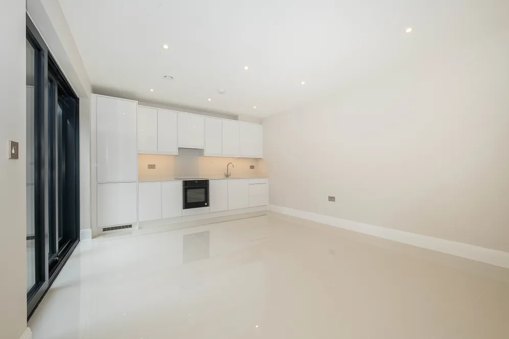 Merton Road London SW19 photo 3