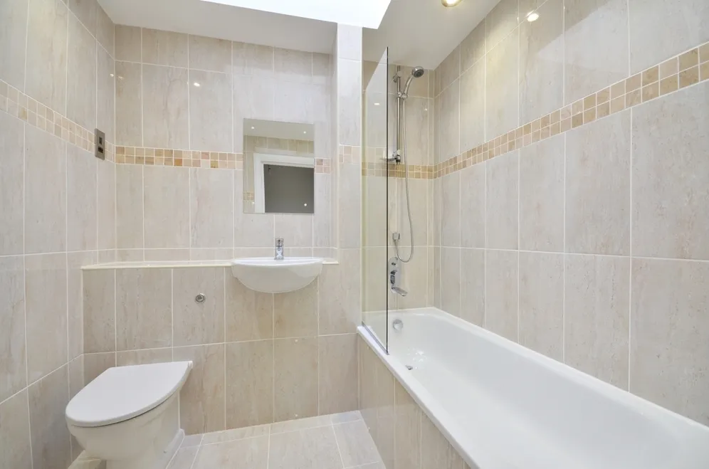331 Uxbridge Road Rickmansworth WD3 photo 4