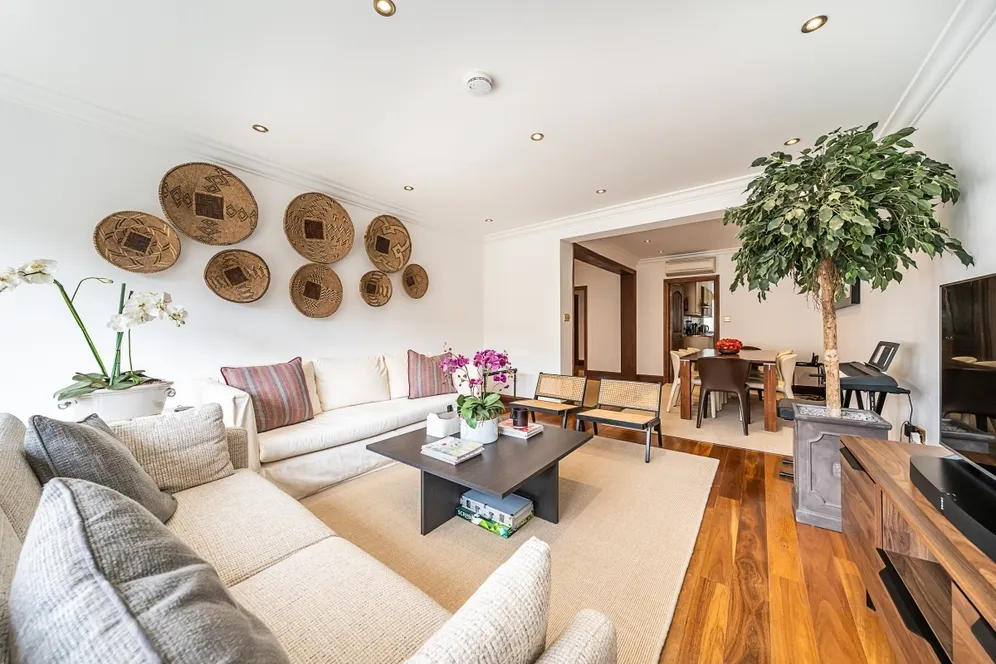 Princes Gate Knightsbridge SW7 photo 6