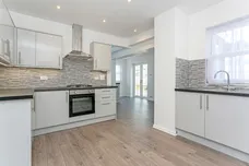 Dog Kennel Lane Chorleywood WD3 photo 7