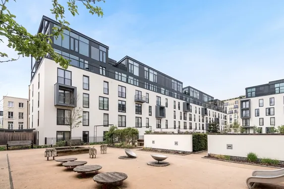 Highgate Longmead Terrace BA2