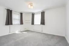 Dog Kennel Lane Chorleywood WD3 photo 8