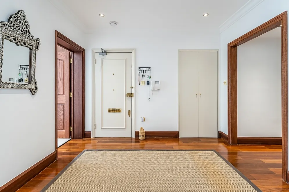 Princes Gate Knightsbridge SW7 photo 9