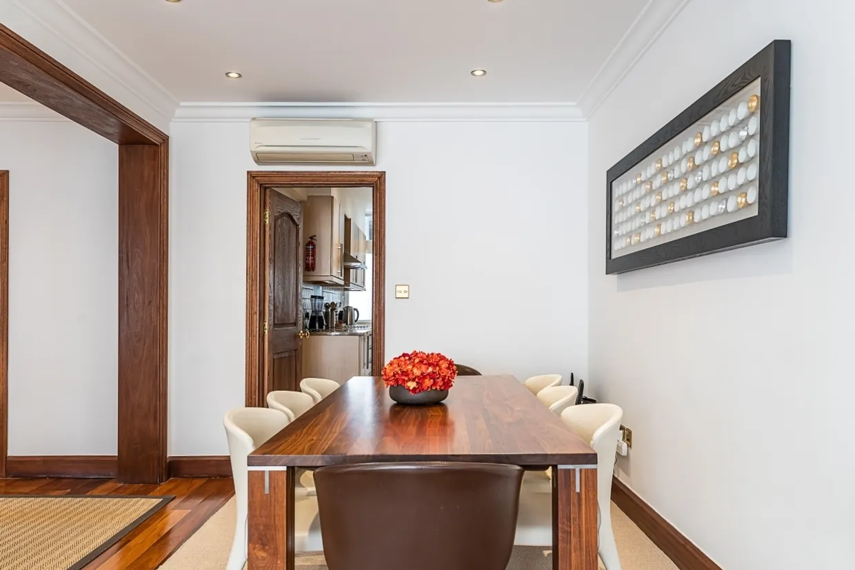Princes Gate Knightsbridge SW7 photo 10