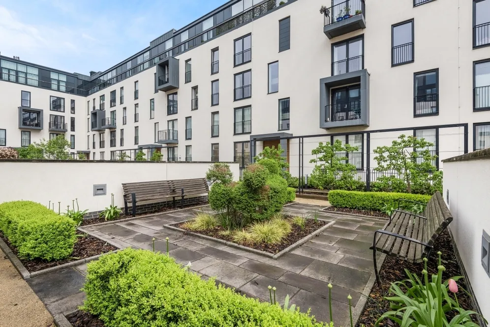 Highgate Longmead Terrace BA2 photo 6