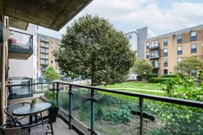 Durnsford Road London SW19 photo 3