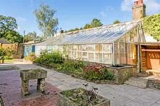 Dog Kennel Lane Chorleywood WD3 photo 14
