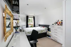 Durnsford Road London SW19 photo 7