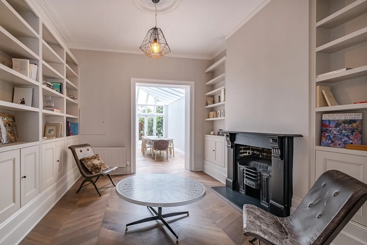 Clapham Common North Side London SW4 photo 7