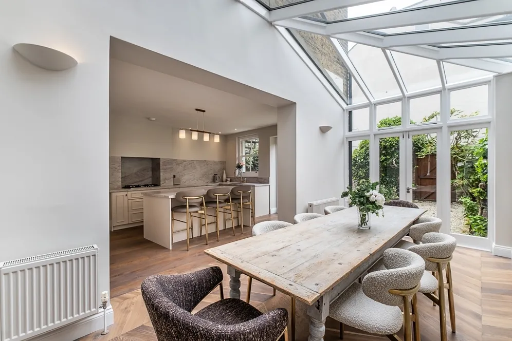 Clapham Common North Side London SW4 photo 17