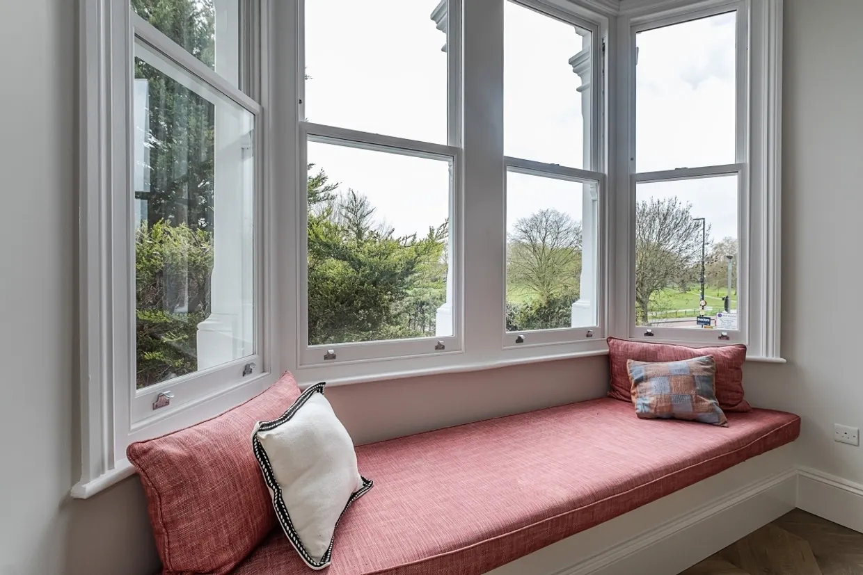 Clapham Common North Side London SW4 photo 29