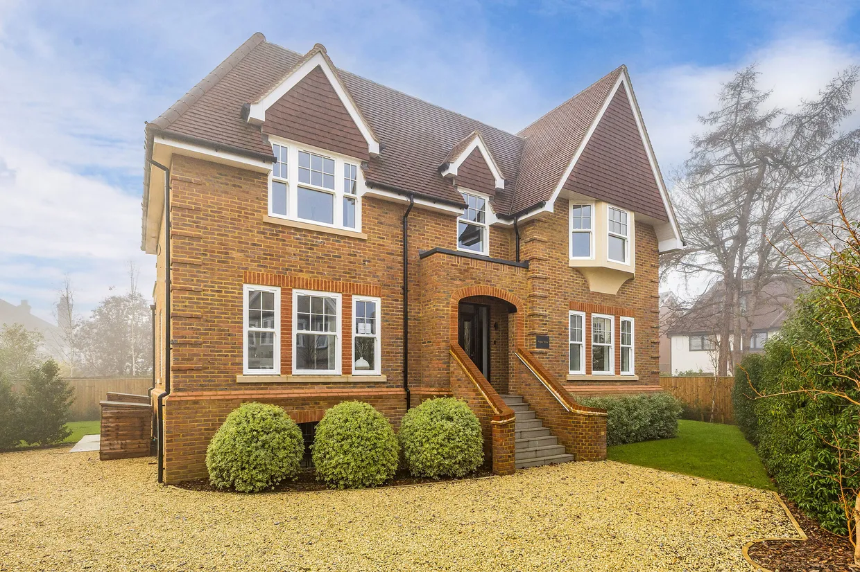Ellington Gardens, Maidenhead, SL6 photo 1