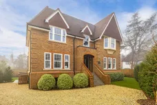 Ellington Gardens, Maidenhead, SL6 photo 1