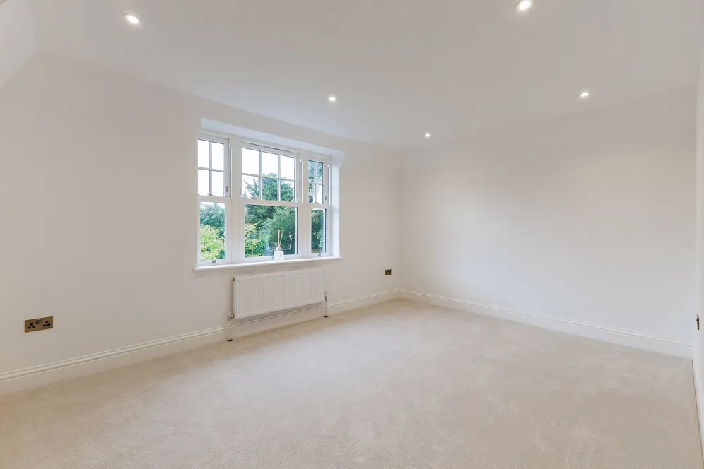 Ellington Gardens, Maidenhead, SL6 photo 18