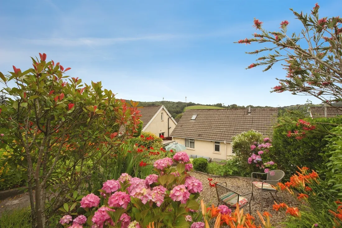 Property photo 25