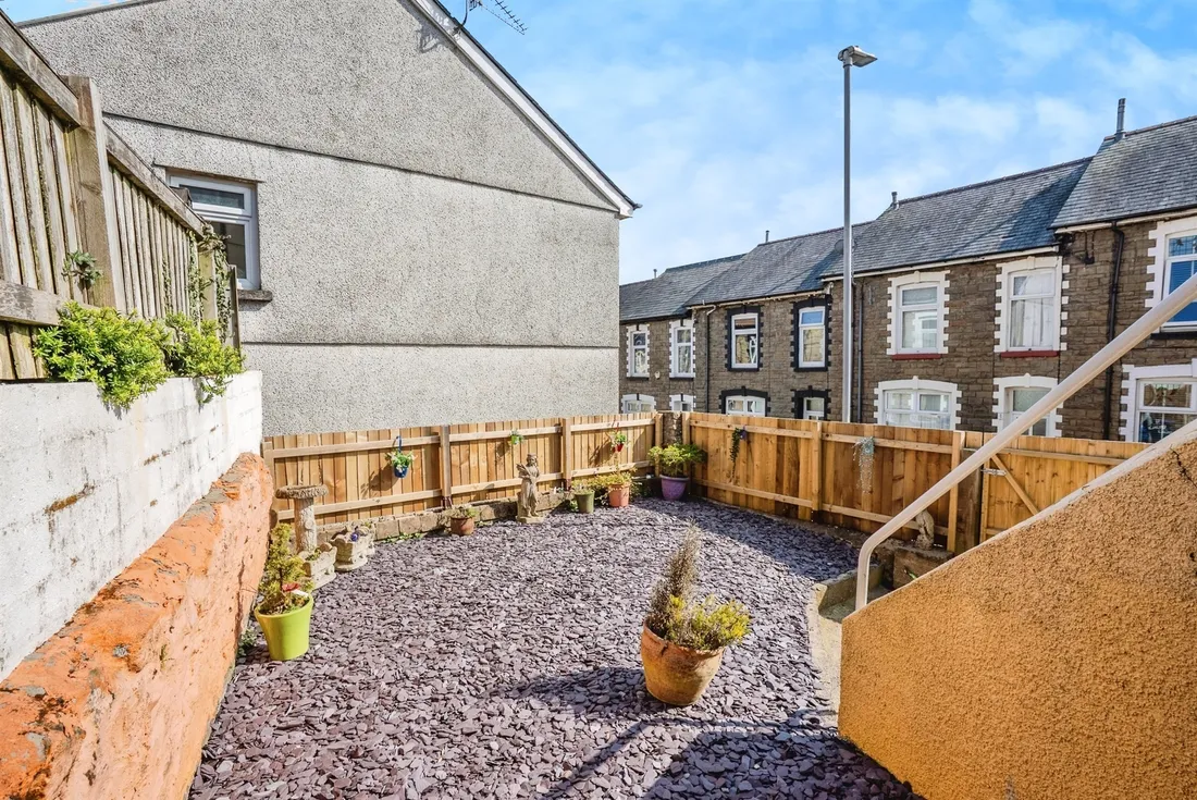 Property photo 11