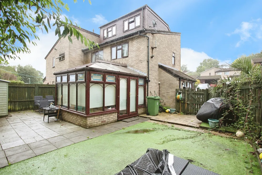 Property photo 8
