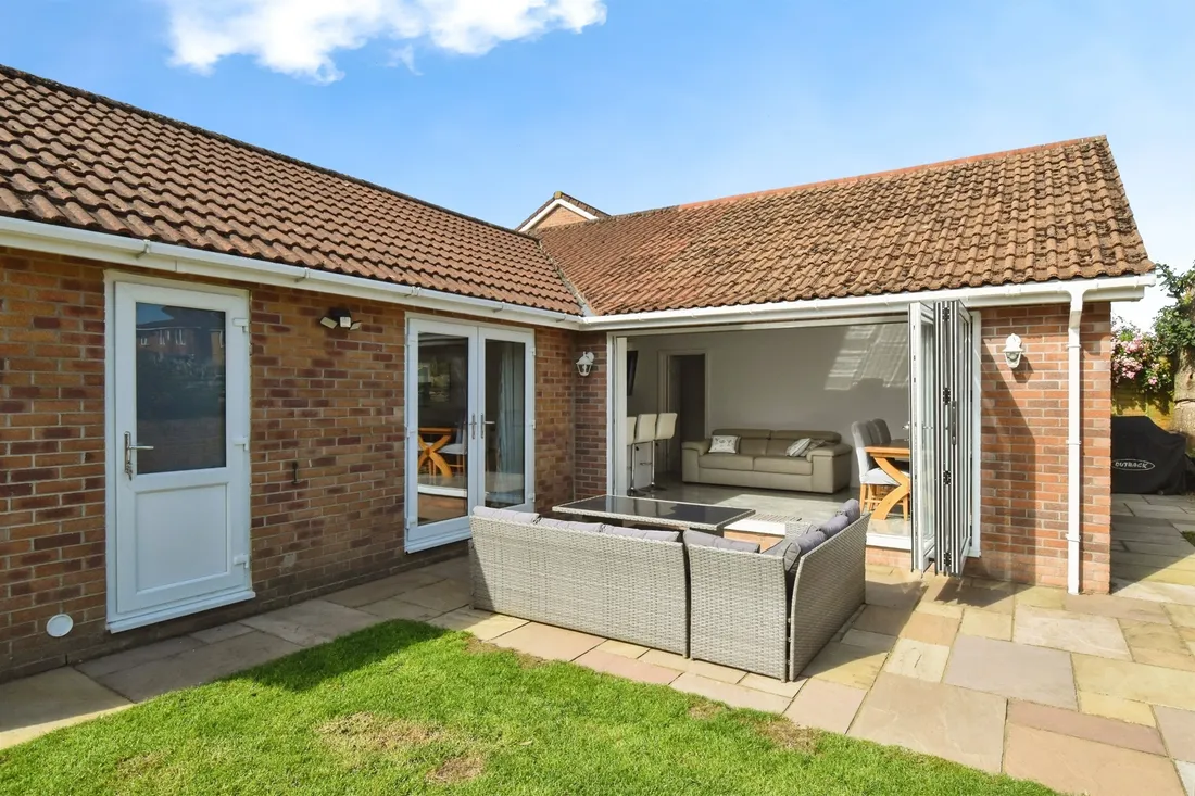 Property photo 25