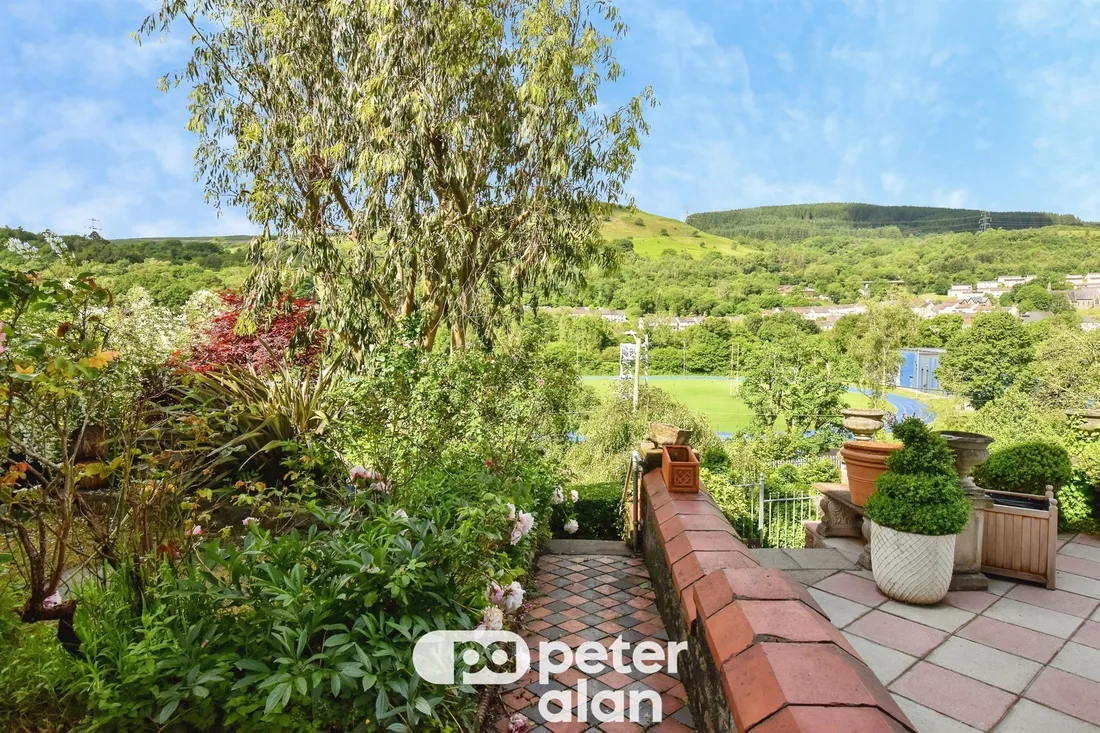Property photo 28