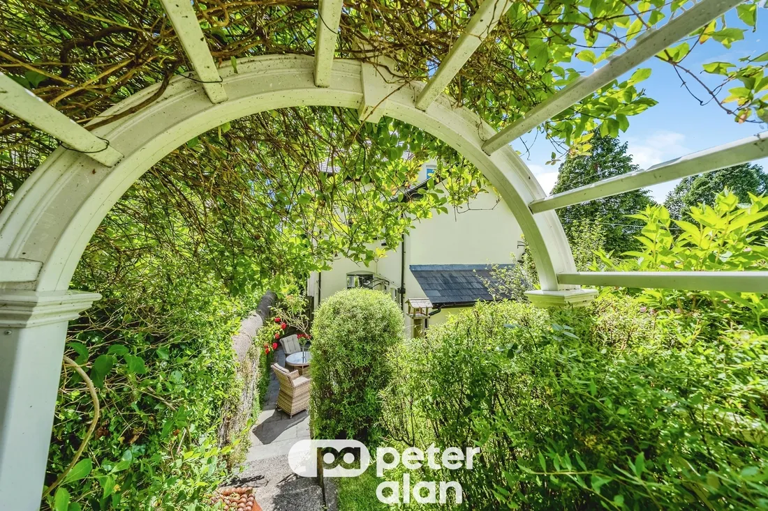Property photo 28