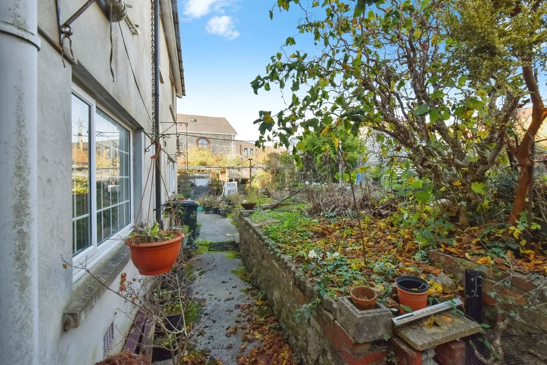 Property photo 15