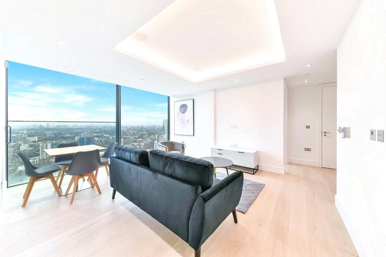 Carrara Tower,, 250 City Road,, Islington, London, EC1V Image 1