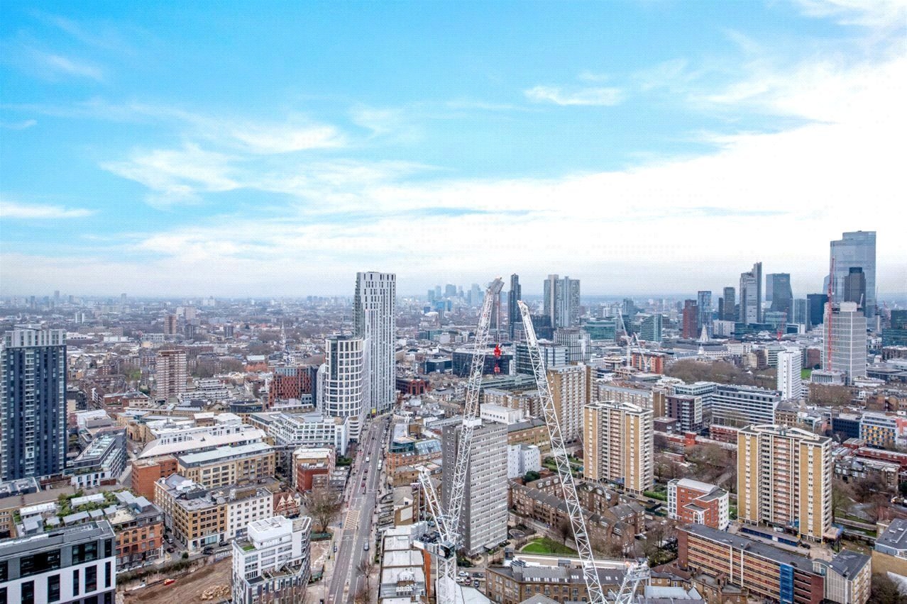 Carrara Tower,, 250 City Road,, Islington, London, EC1V Image 12