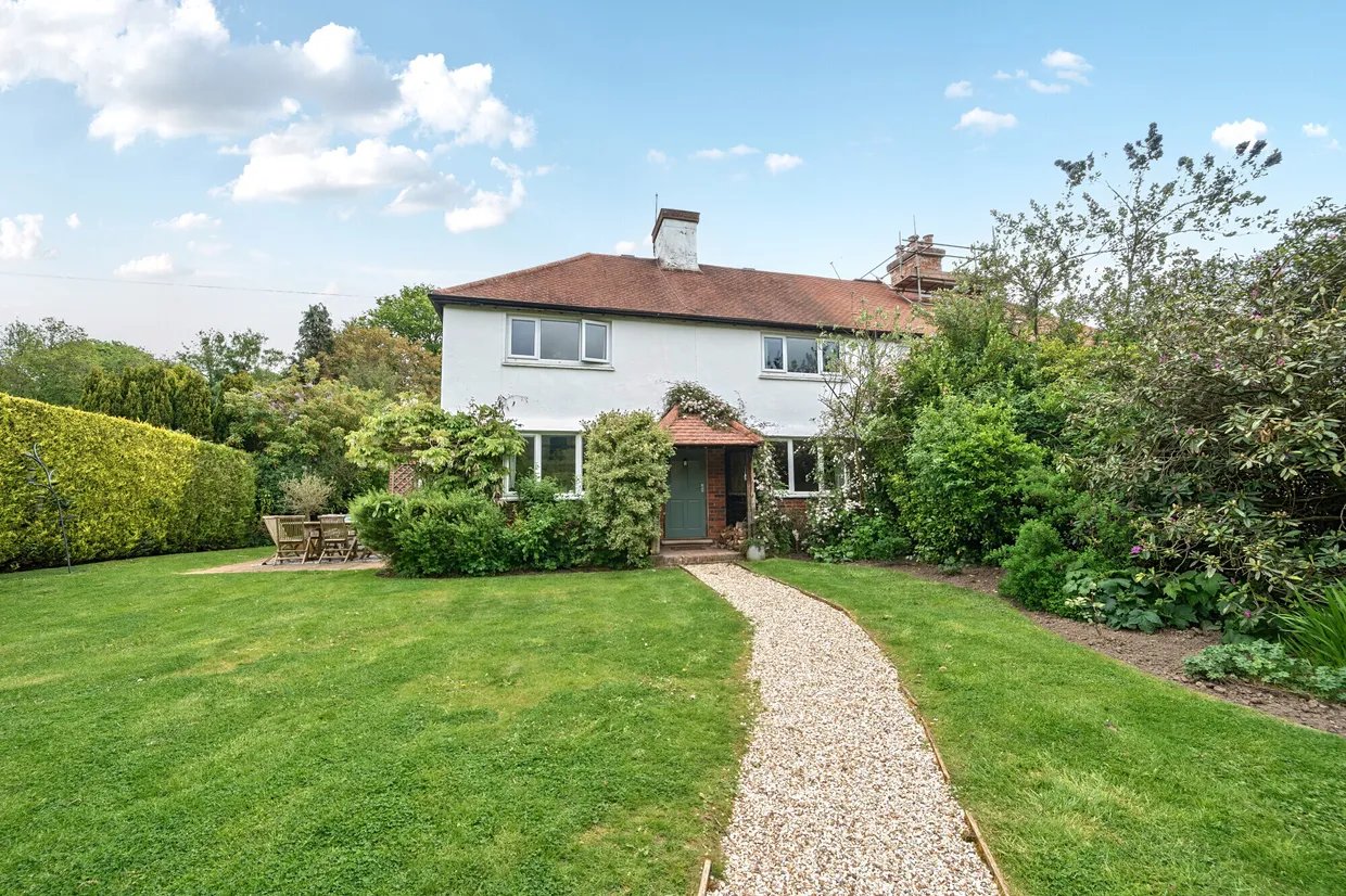 Kingsley Green, Haslemere, GU27 photo 1
