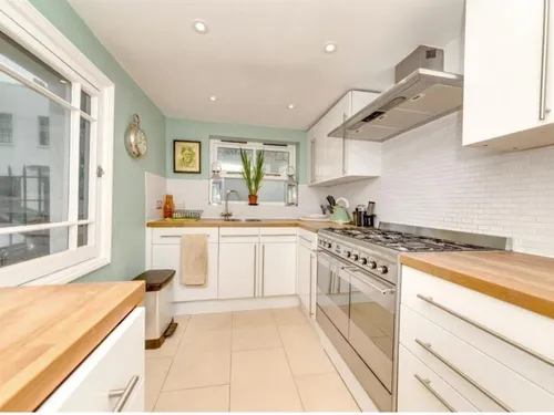 Nowell Road, LONDONphoto