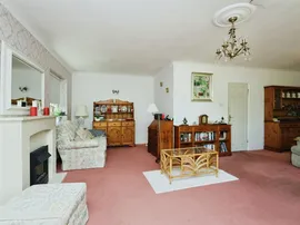 Farlaine Road, Eastbourne thumb 3