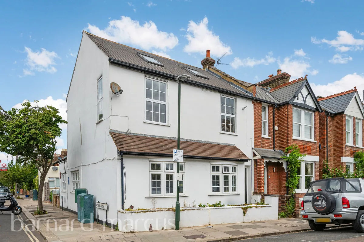 North Worple Way, LONDON