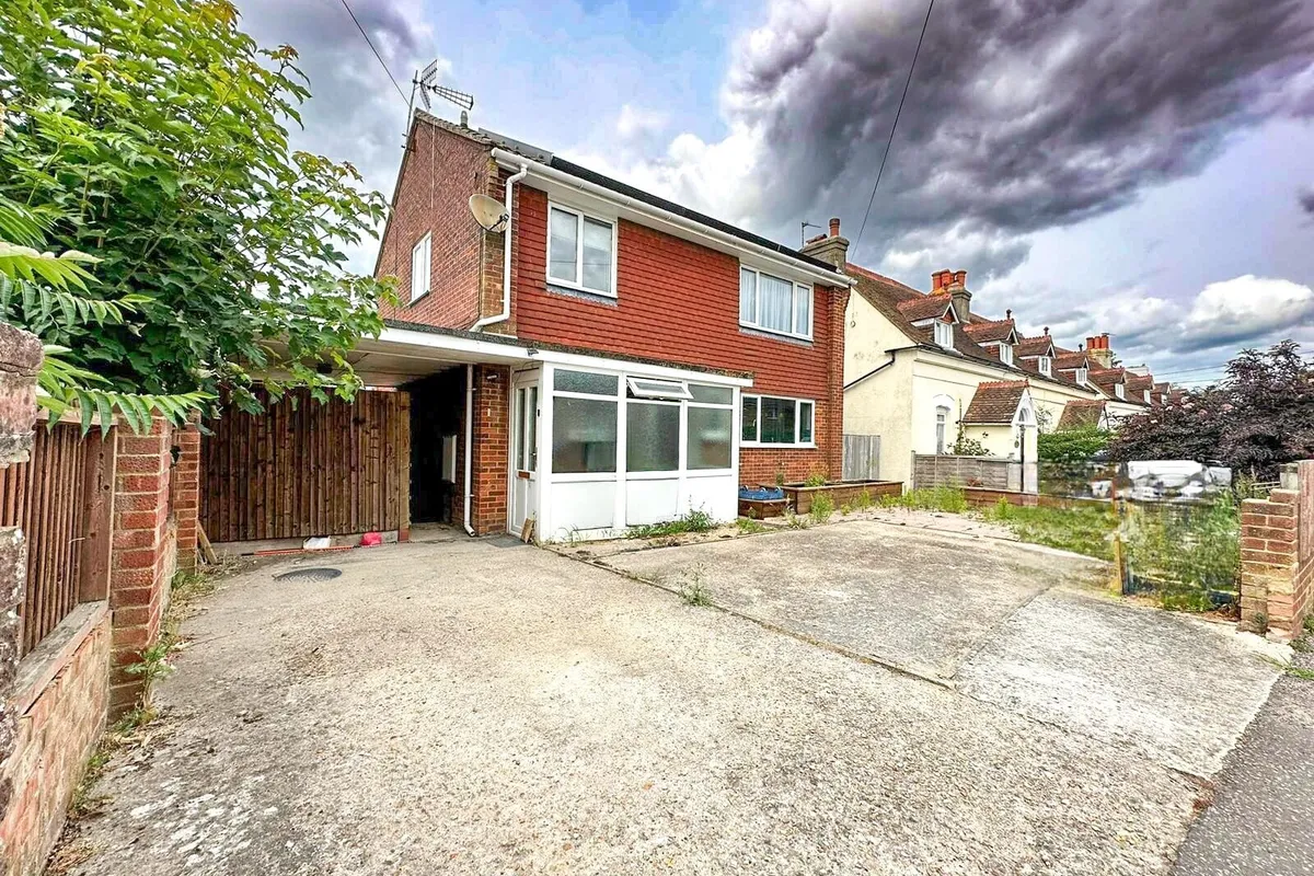 St. Andrews Road, BURGESS HILL