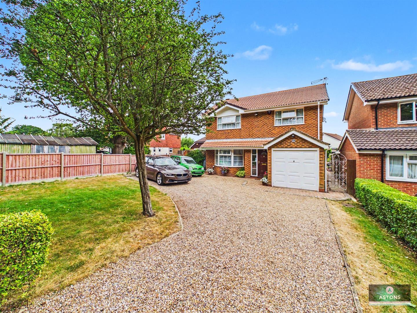 Peverel Road, Ifield, Crawley Image 1