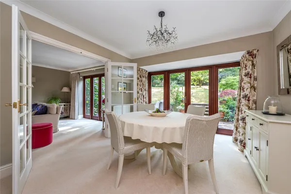 Ladyegate Close, Dorking, RH5 photo 3