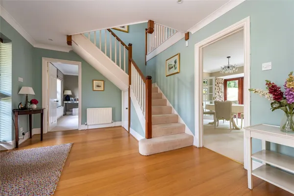 Ladyegate Close, Dorking, RH5 photo 7