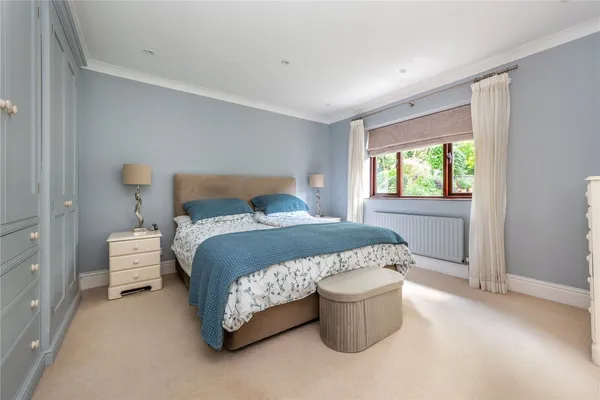 Ladyegate Close, Dorking, RH5 photo 10