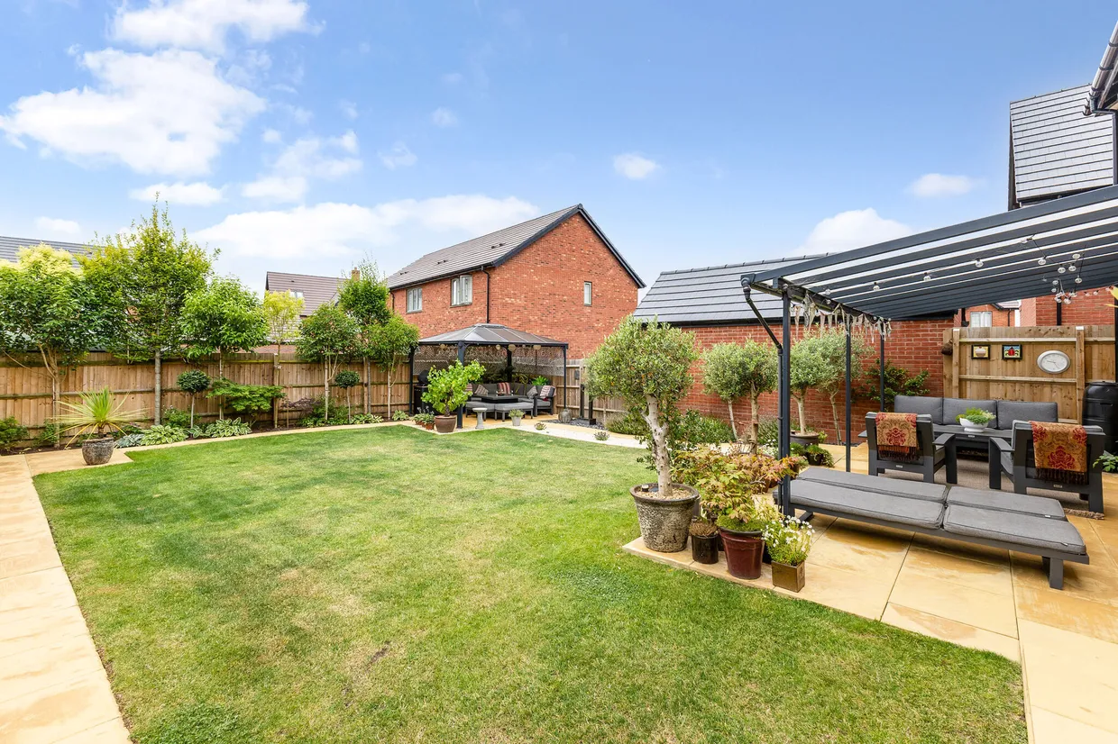 Olver Rd, Shackleton Village, CV37 photo 12