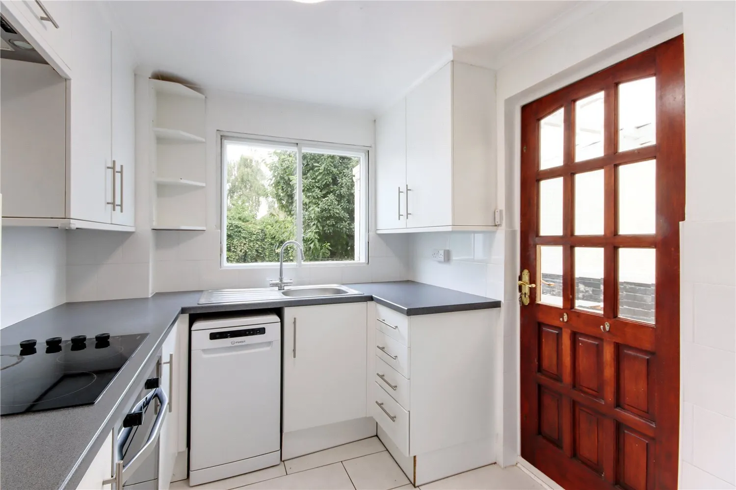 Pontoise Close, Sevenoaks, TN13 photo 3