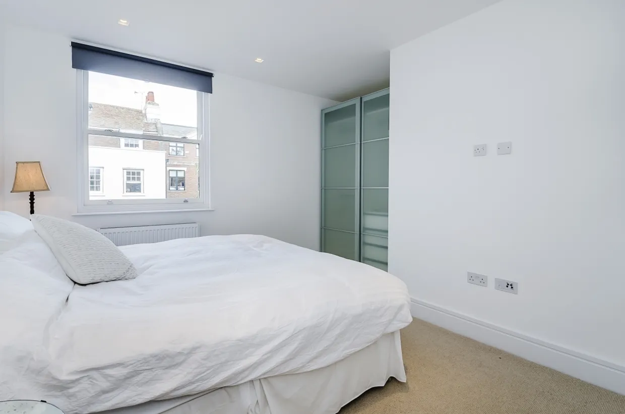 New Kings Road London SW6 photo 9