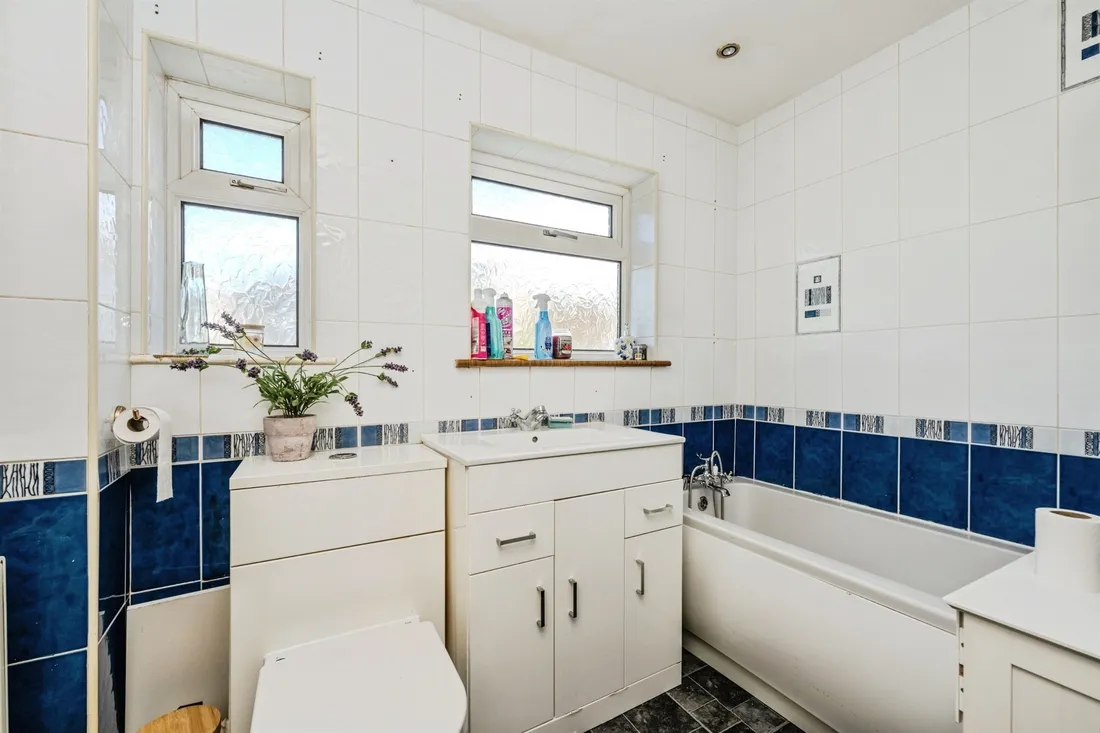 Property photo 13