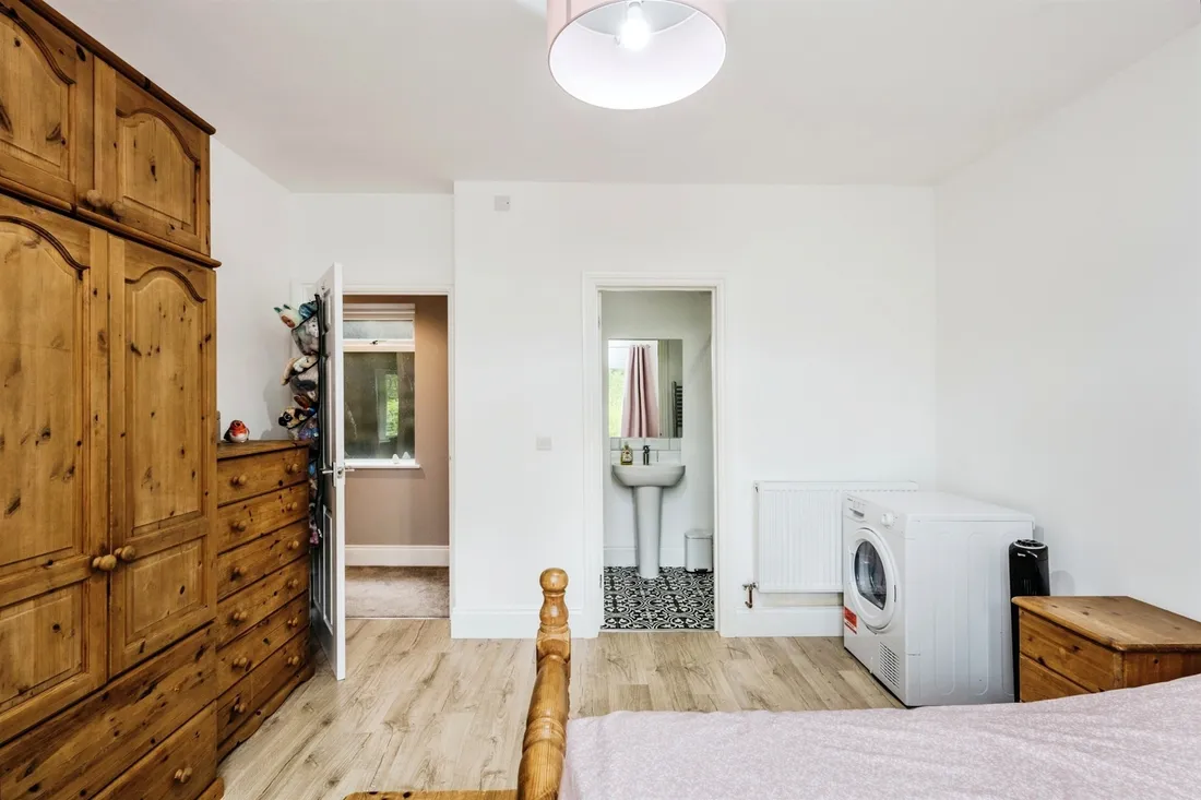 Property photo 10
